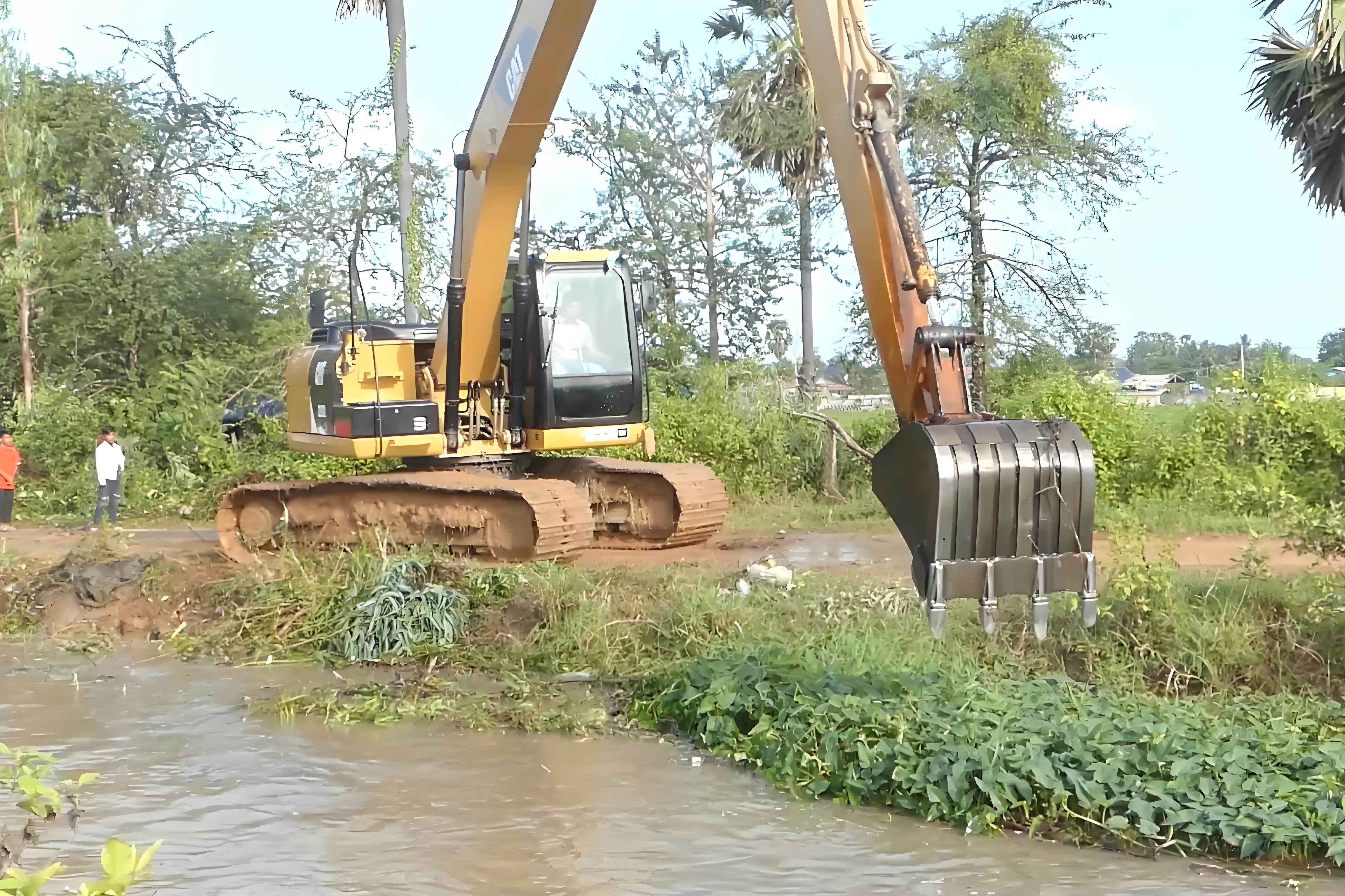 甘肅水挖清淤團隊泓樺錦嘉-挖泥船清淤多少錢一方?