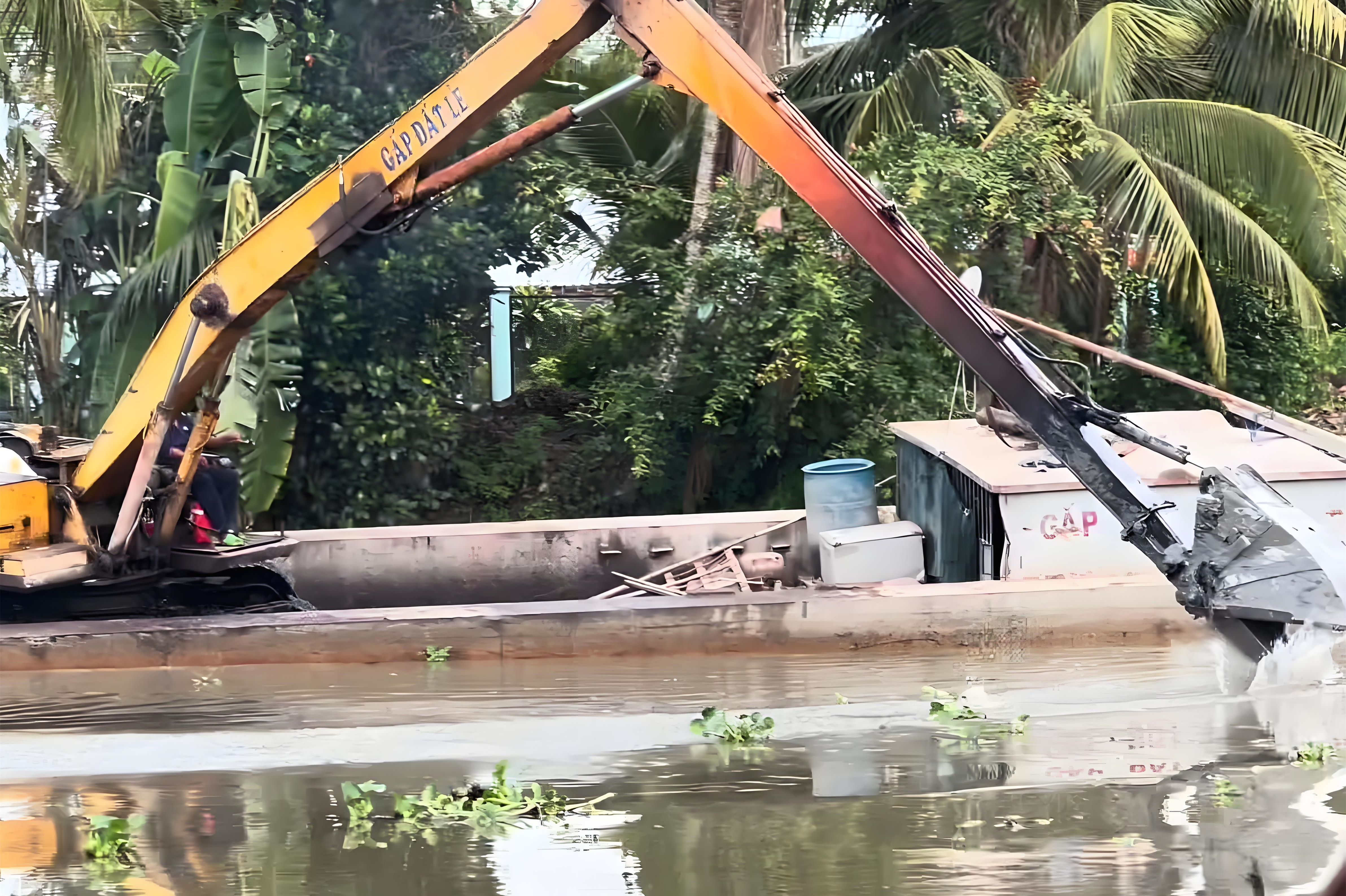 貴州貴陽挖機清淤施工隊-沼澤地清淤和普通河道清淤有什么區別?