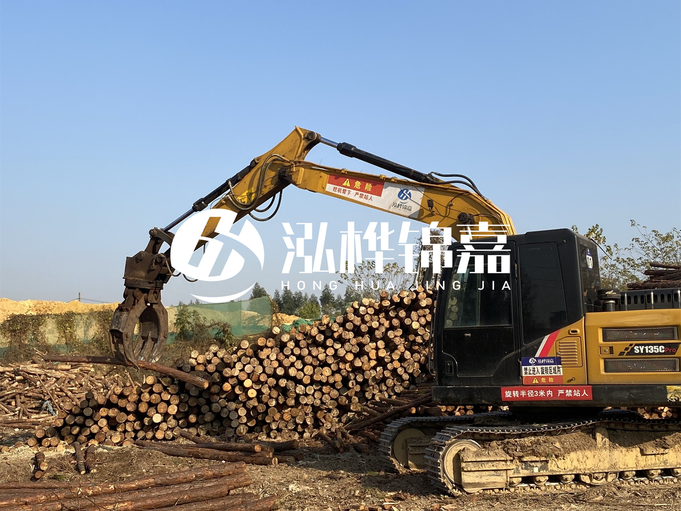 松木樁批發(fā)廠家泓樺錦嘉-河道打樁木在水中浸泡多久會(huì)開(kāi)始腐爛?