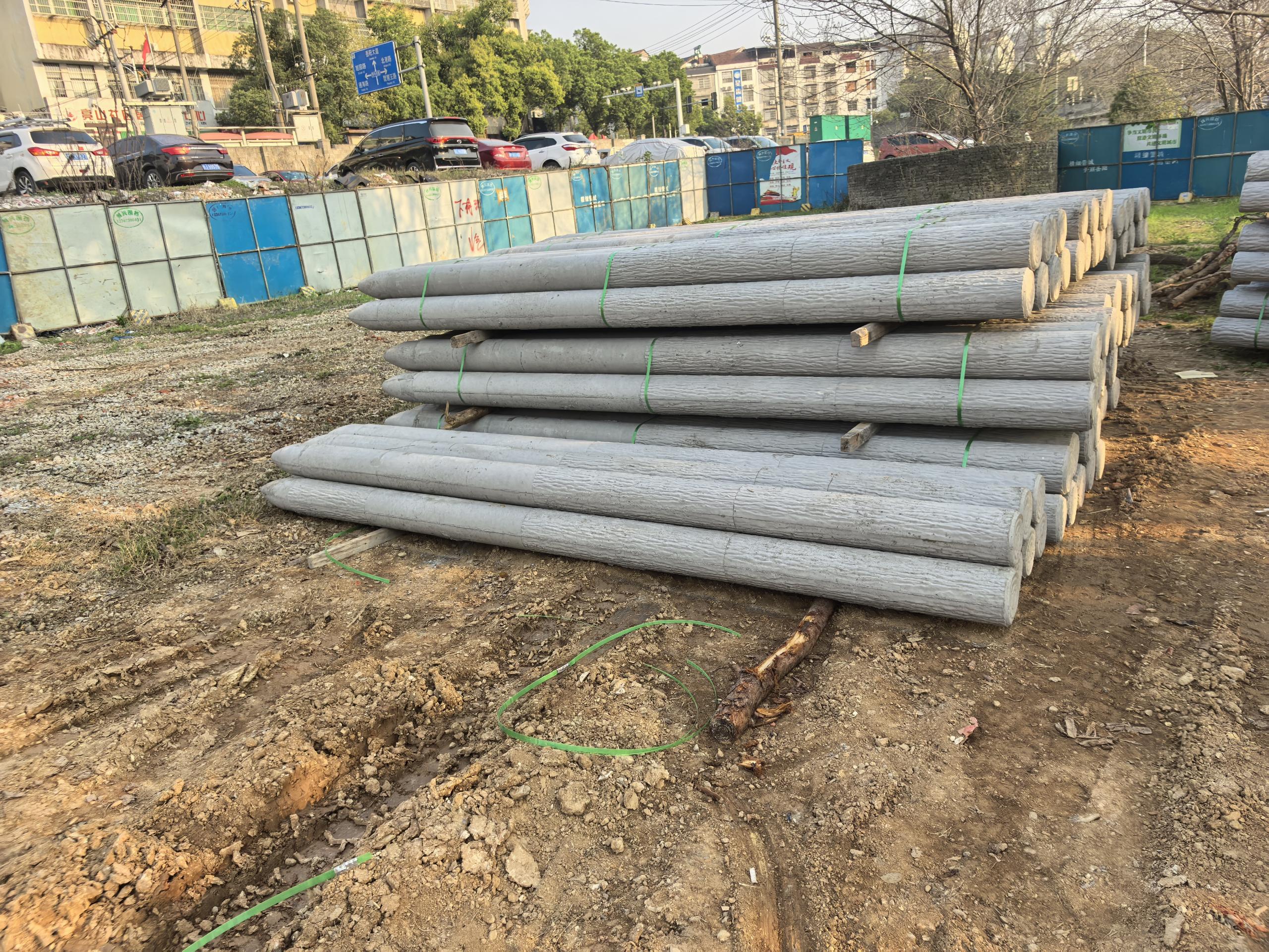 水泥仿木樁廠家泓樺錦嘉 - 水泥仿木樁適合用在河道護岸嗎？?